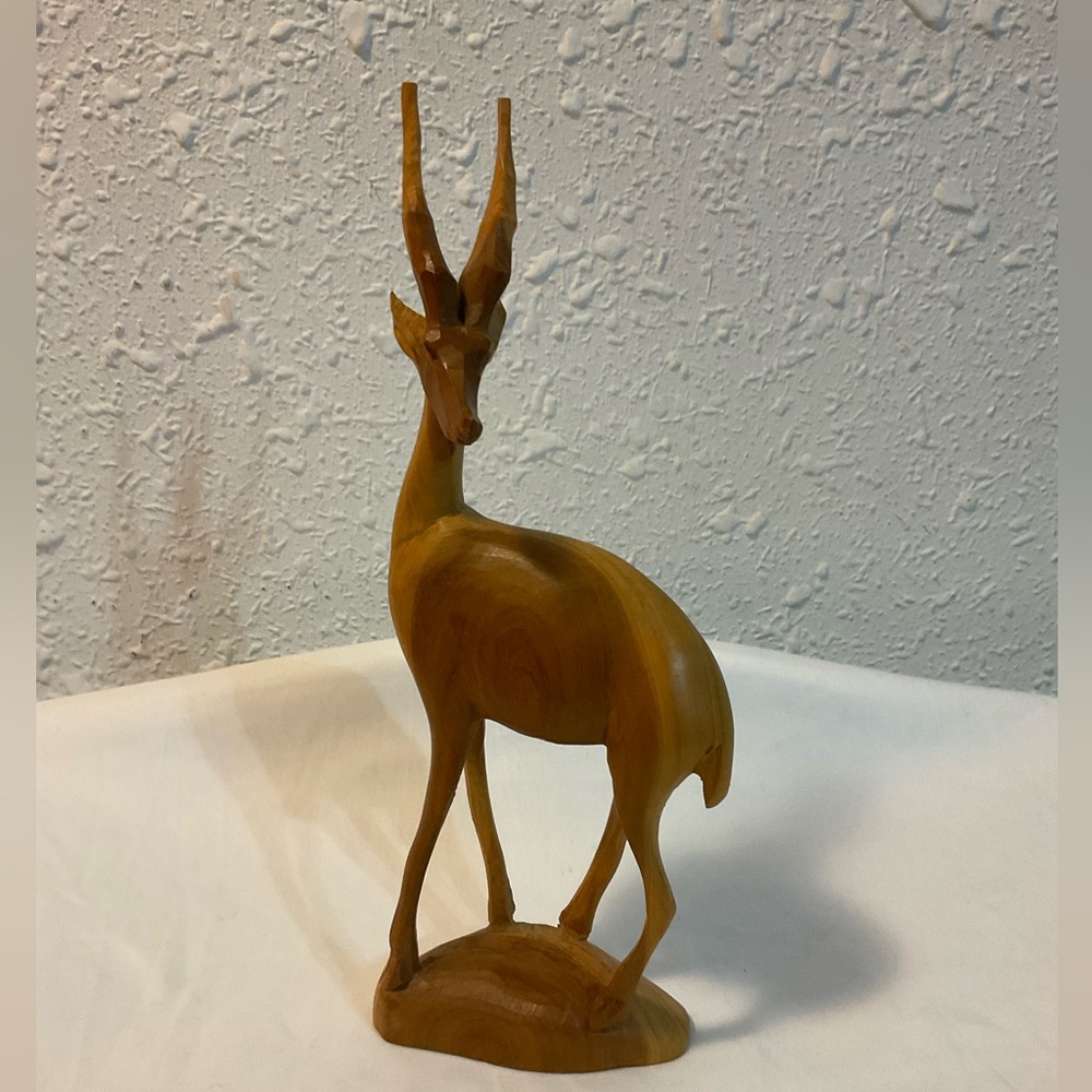 VTG Hand Carved Antelope Gazelle Wooden Sculpture